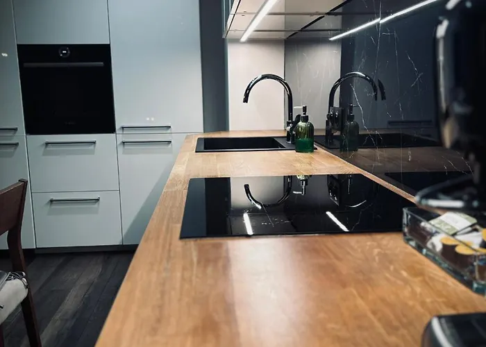 Apartament White Glove Deluxe Atlas Arena