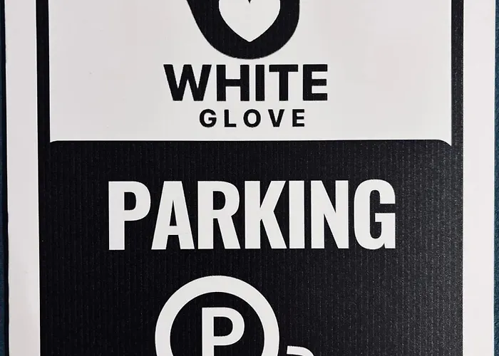 Apartament White Glove Deluxe Atlas Arena